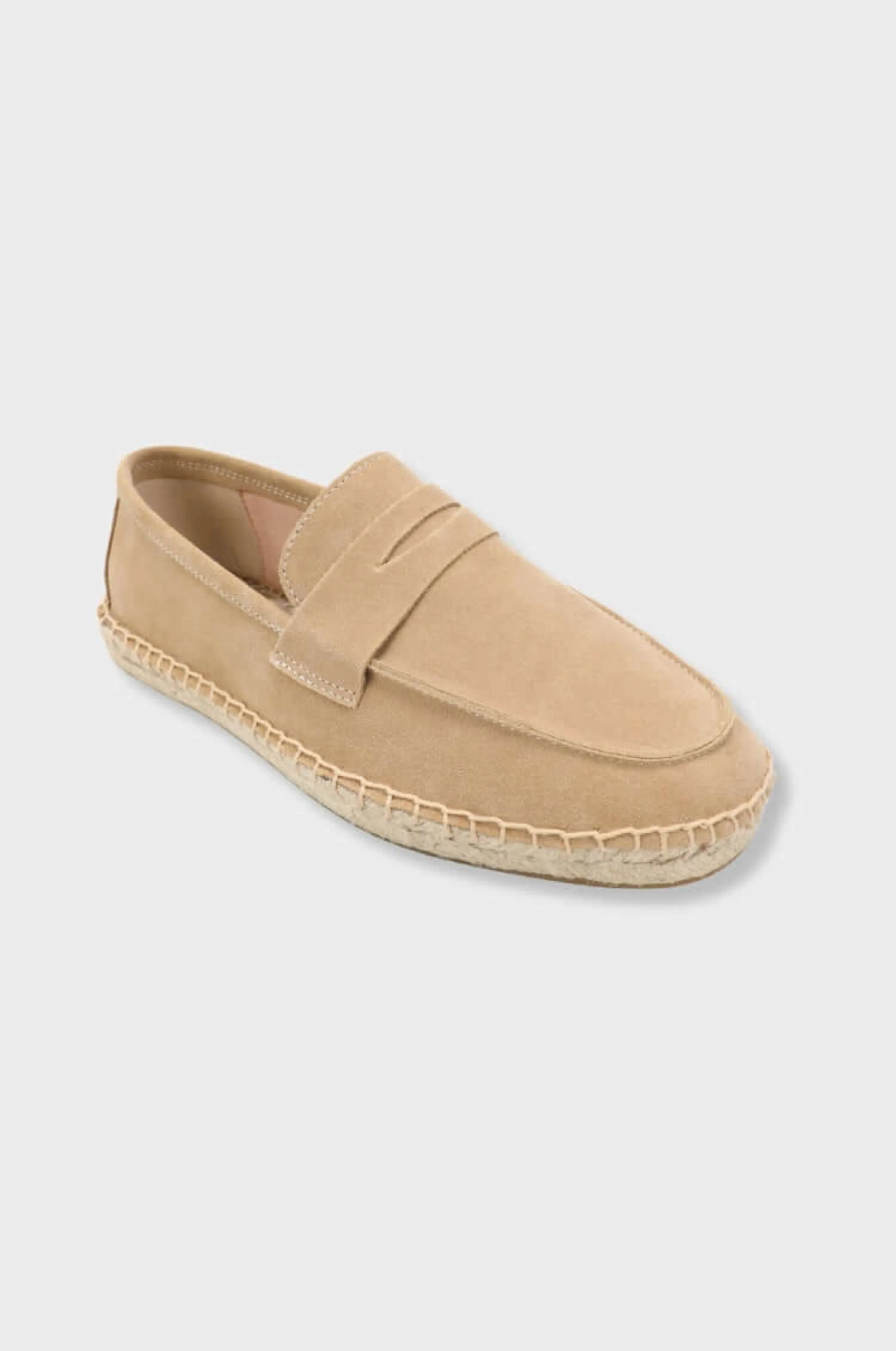 ESPADRILLES Customer-first approach MOCASSINI Limited-edition