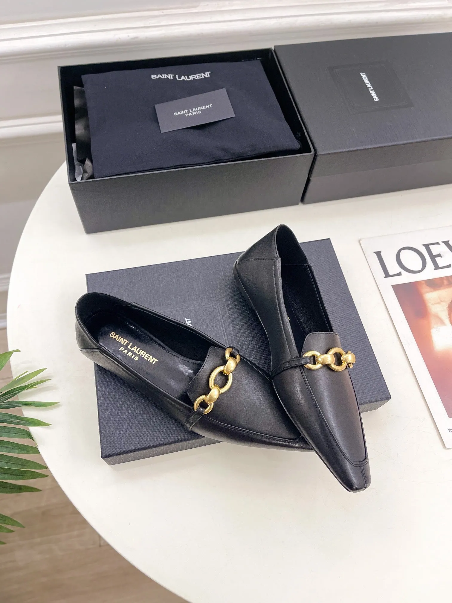 Expert help FLAT CALFSKIN SMOOTH Saint CHAIN BLACK Global delivery GOLD WITH Laurent IN LOAFERS