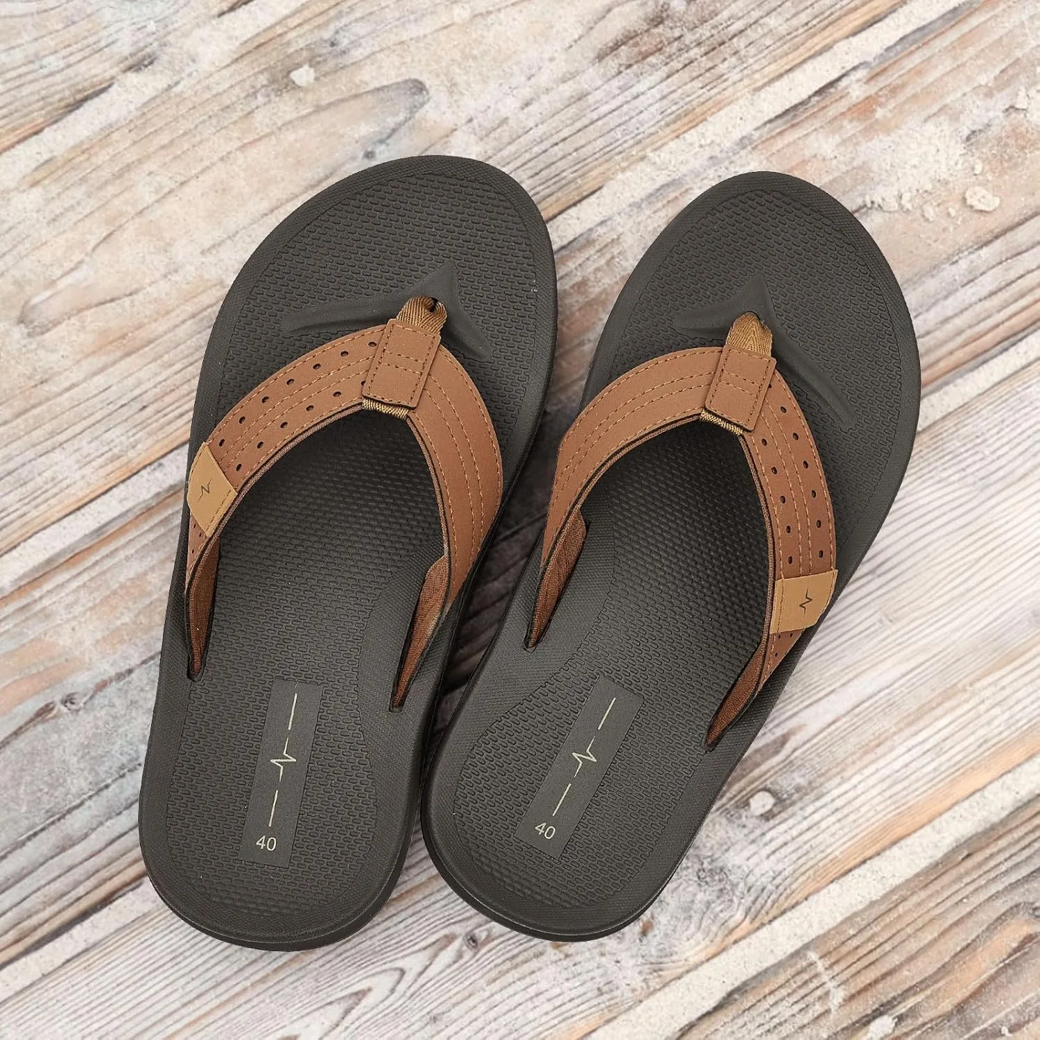 Men's Ultra Soft Cushion Flip Flops with Arch Support, Quick Dry Thong Sandals for Indoor & Outdoor Comfort