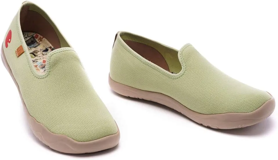 UIN Women's Slip On Loafers Lightweight Sneakers Flats Walking Casual Art Painted Travel Shoes Spray It